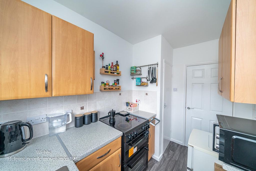 Additional image 7 of 1 bed flat for salePerks Road, Wolverhampton WV11
