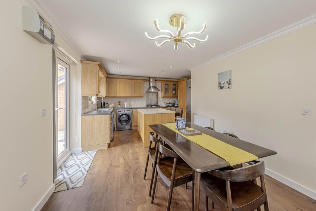 Additional image 8 of 4 bed detached house for saleChervil Close, Newcastle Under Lyme ST5