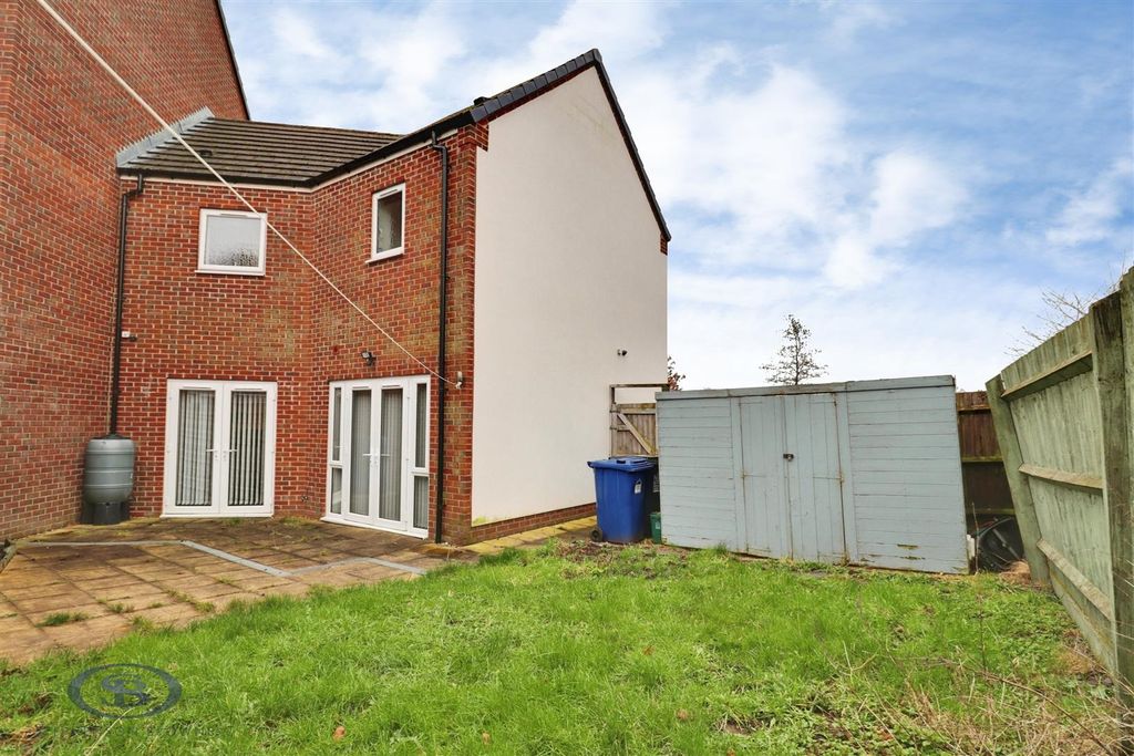 Additional image 5 of 3 bed semi-detached house for saleComet Avenue, Newcastle ST5