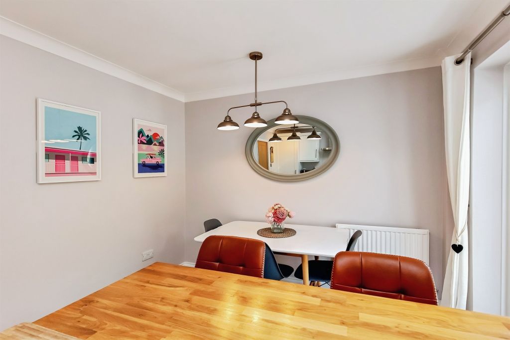Additional image 7 of 3 bed semi-detached house for saleClover Gardens, Stamford PE9