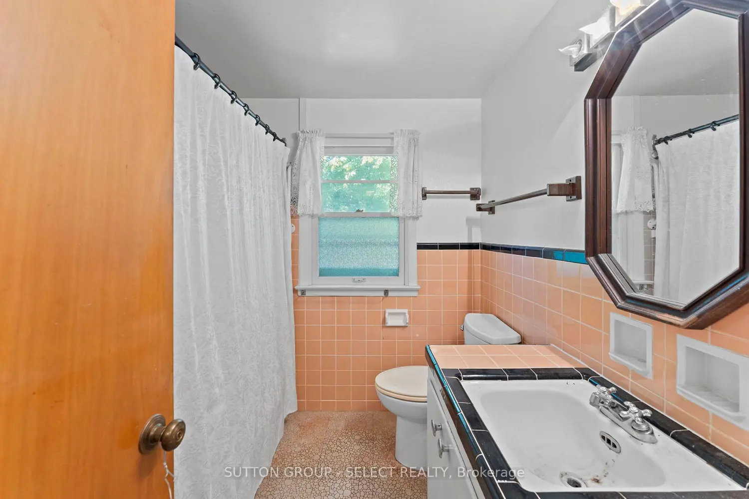 Additional image 9 of 367 Ridout Street