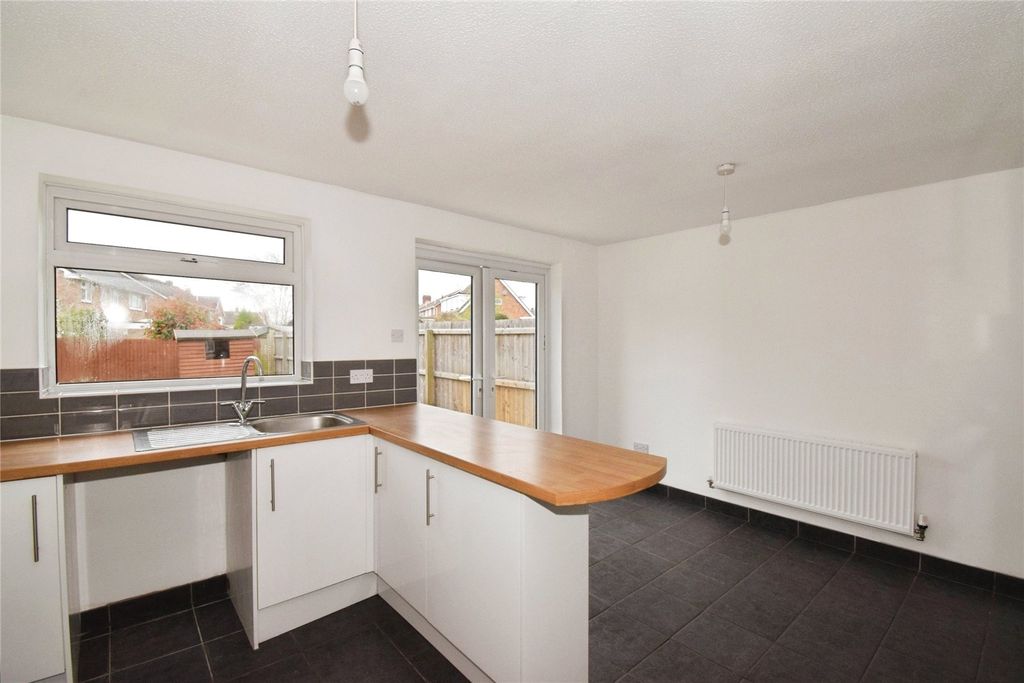 Additional image 15 of 3 bed semi-detached house for saleAcorn Way, Wigston, Leicestershire LE18