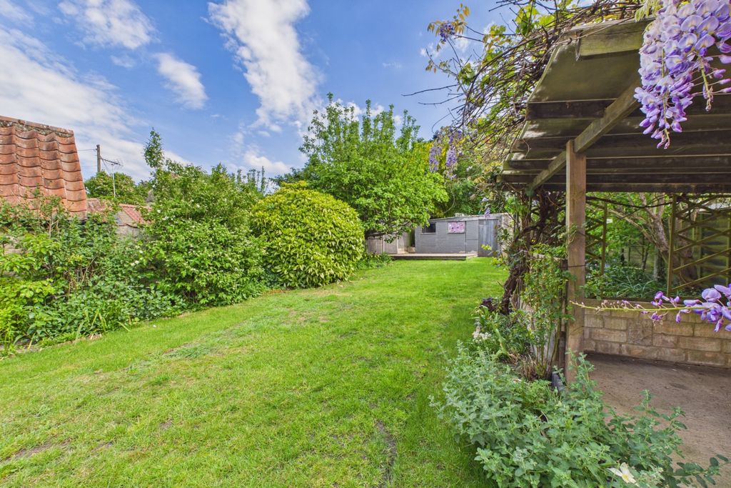 Additional image 5 of 3 bed cottage for saleShepherds Walk, Belmesthorpe, Stamford, Lincolnshire PE9