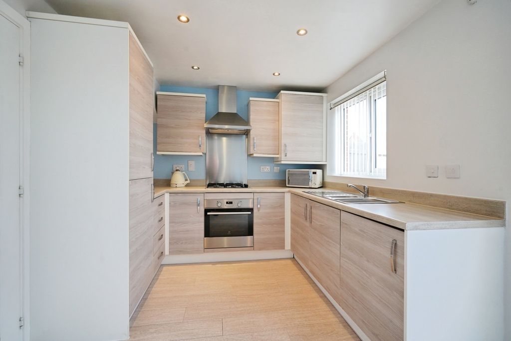 Additional image 3 of 3 bed semi-detached house for saleUpton Drive, Burton-On-Trent, Staffordshire DE14
