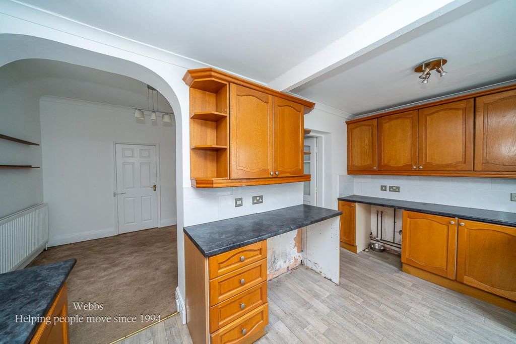 Additional image 12 of 4 bed detached bungalow for saleWalhouse Street, Cannock WS11