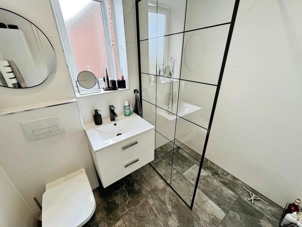 Additional image 8 of 2 bed detached house for saleHedgerow Road, Leicester, Leicestershire LE3