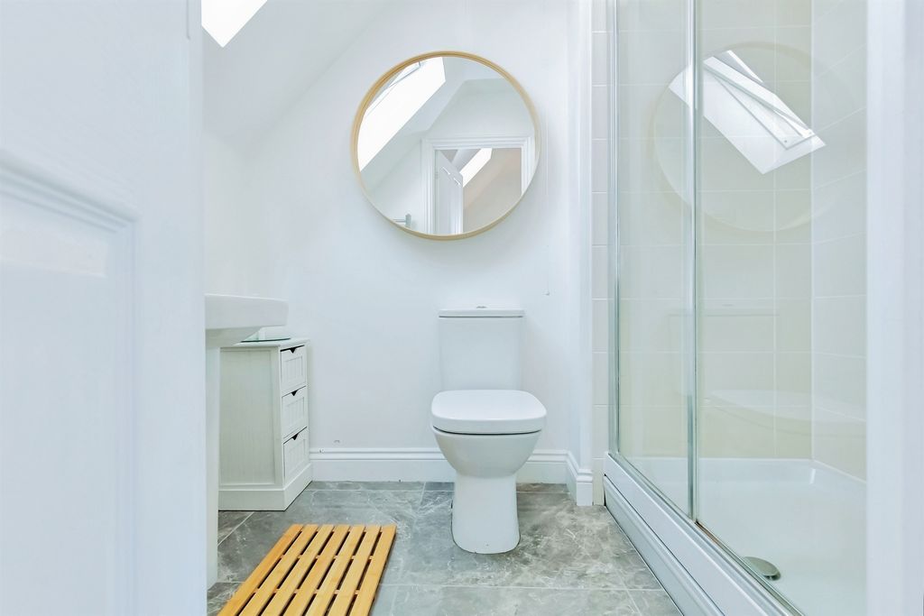Additional image 18 of 3 bed semi-detached house for saleKingsdown Drive, Stamford PE9