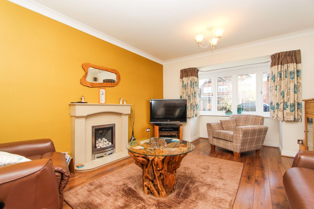 Additional image 2 of 4 bed detached house for saleMoat Drive, Drayton Bassett, Tamworth B78