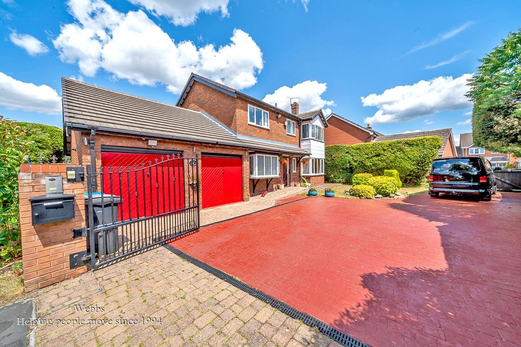 Additional image 31 of 4 bed detached house for salePool Close, Shareshill, Wolverhampton WV10