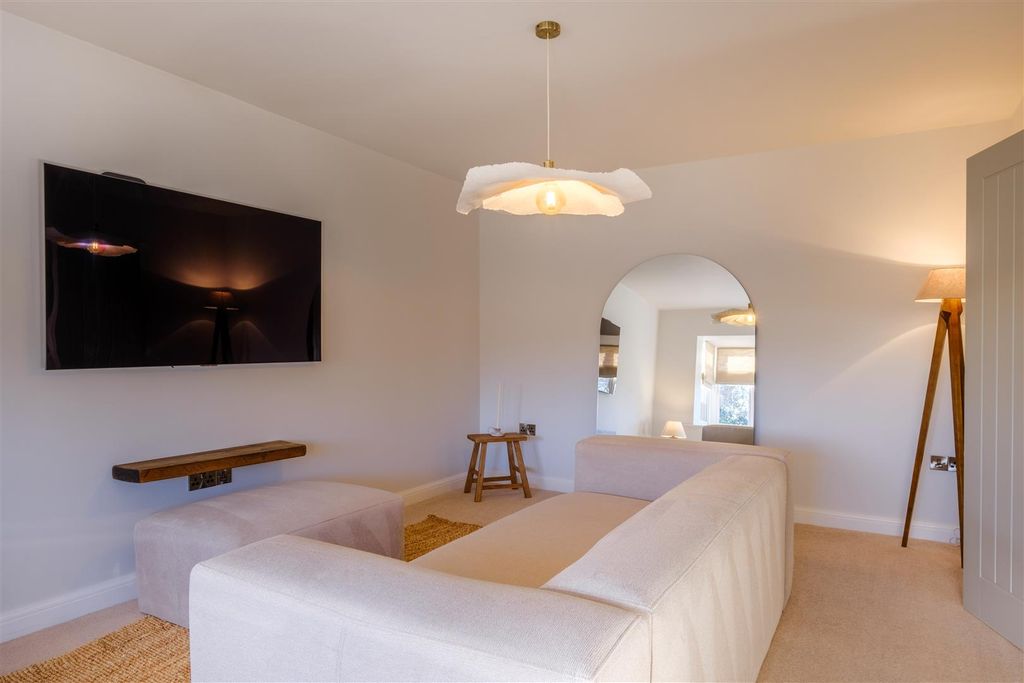 Additional image 16 of 4 bed detached house for saleDumore Hay Lane, Fradley WS13