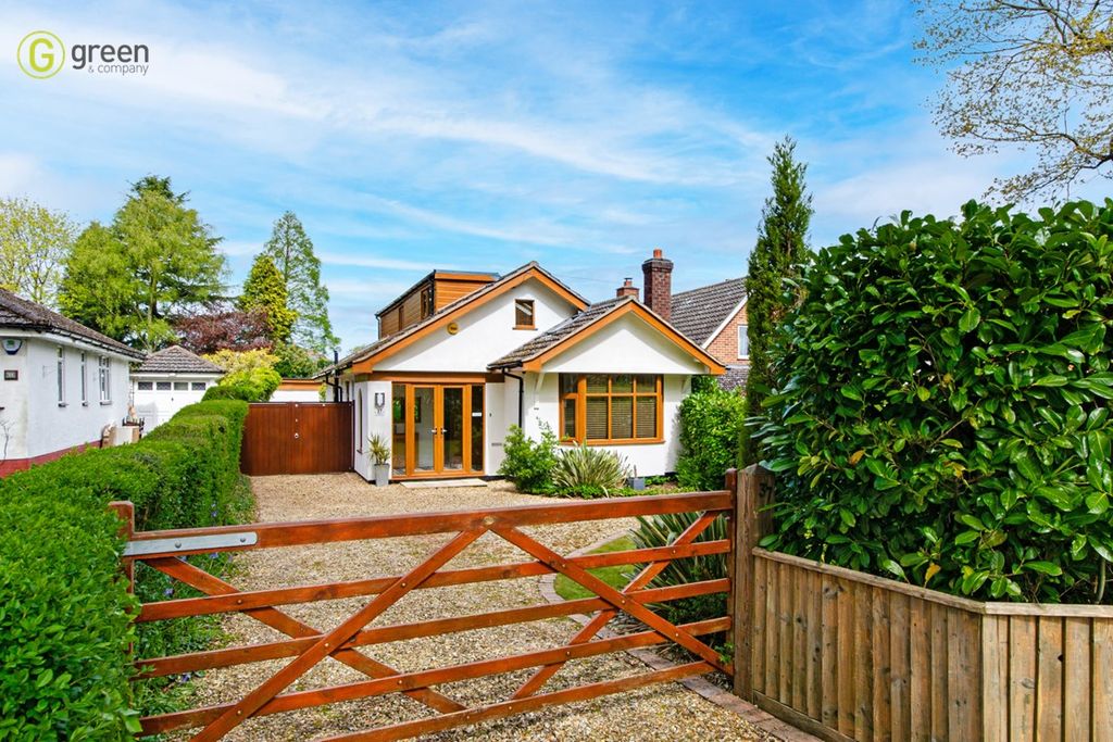 4 bed detached bungalow for saleEdge Hill Road, Four Oaks, Sutton Coldfield B74