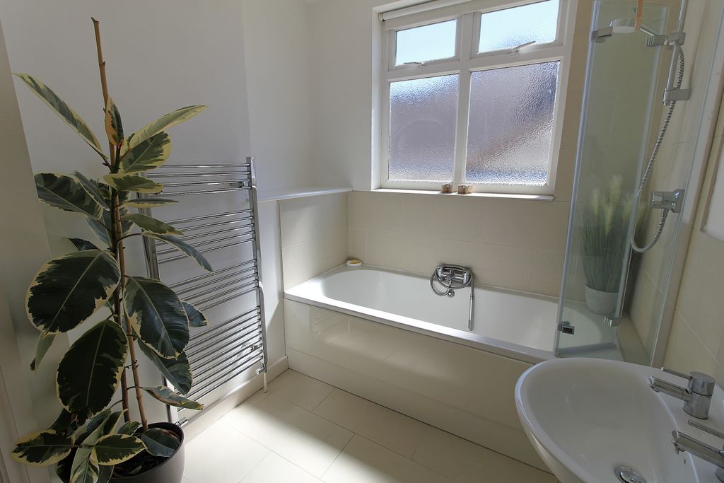 Additional image 19 of 5 bed semi-detached house for saleMeadhurst Road, Western Park, Leicester LE3