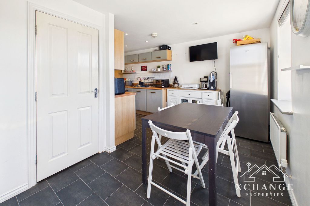 Additional image 15 of 4 bed semi-detached house for saleOaklands Drive, Earl Shilton LE9