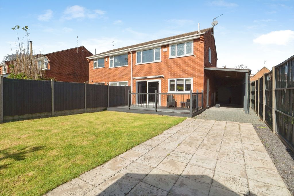 Additional image 2 of 3 bed semi-detached house for saleRaymond Avenue, Loughborough, Leicestershire LE11
