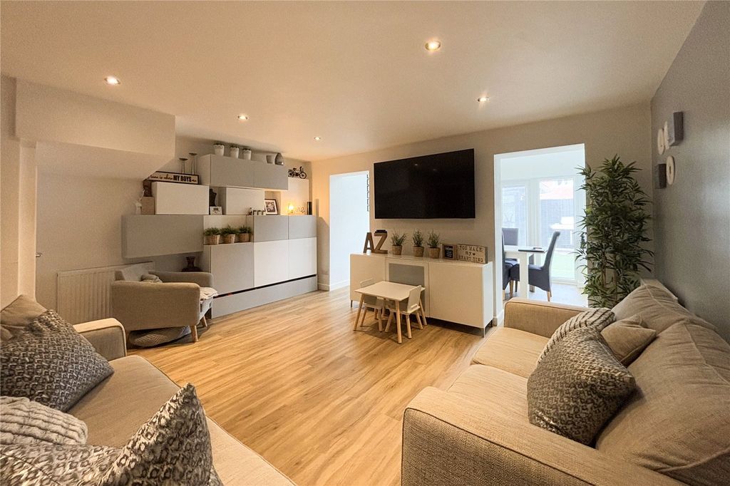 Additional image 4 of 4 bed semi-detached house for saleCroscombe Gardens, Frome BA11