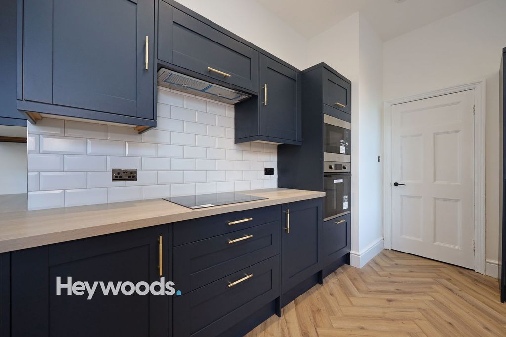 Additional image 10 of 3 bed semi-detached house for saleHigh Street, Wolstanton, Newcastle Under Lyme ST5