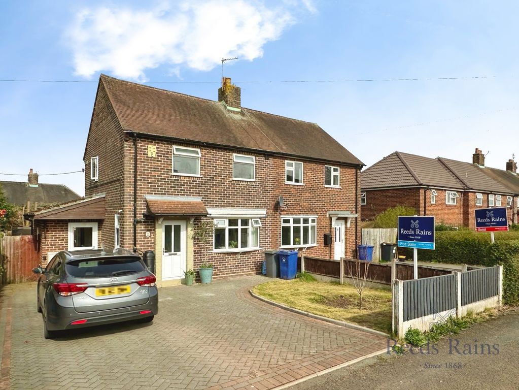 2 bed semi-detached house for saleSeabridge Lane, Newcastle, Staffordshire ST5