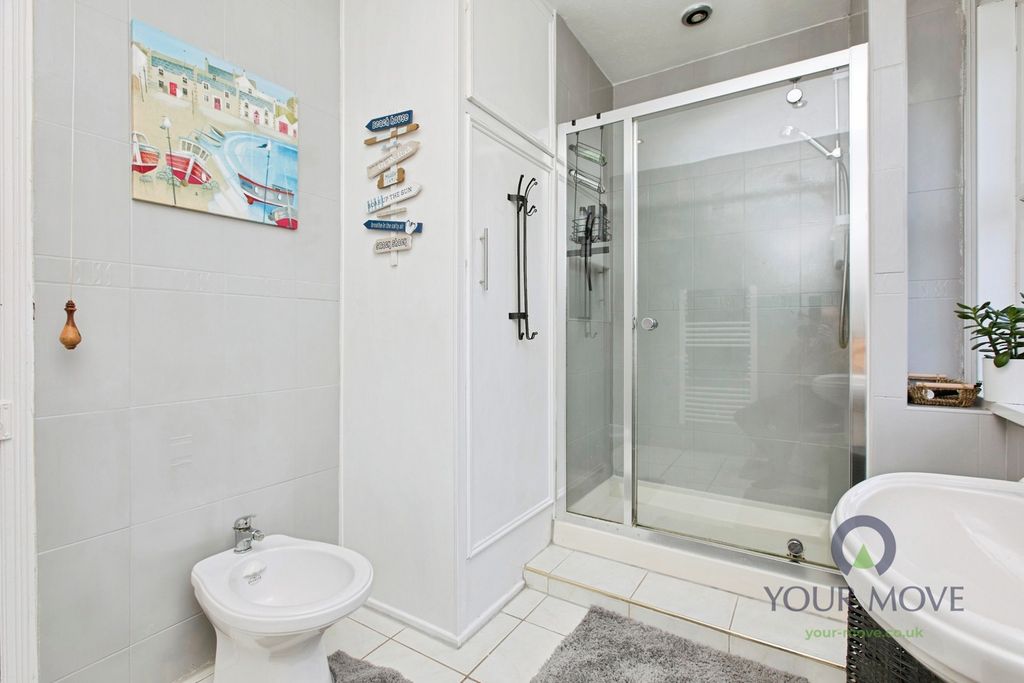 Additional image 24 of 4 bed semi-detached house for saleScalpcliffe Road, Burton-On-Trent, Staffordshire DE15