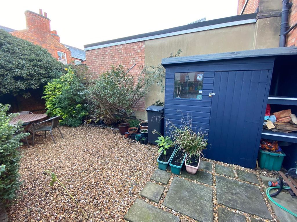 Additional image 29 of 4 bed terraced house for saleWestcotes Drive, Leicester LE3