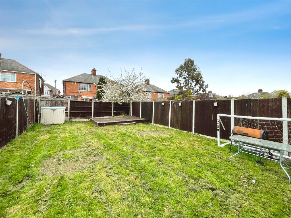 Additional image 5 of 4 bed semi-detached house for saleGlenfield Road, Leicester, Leicestershire LE3