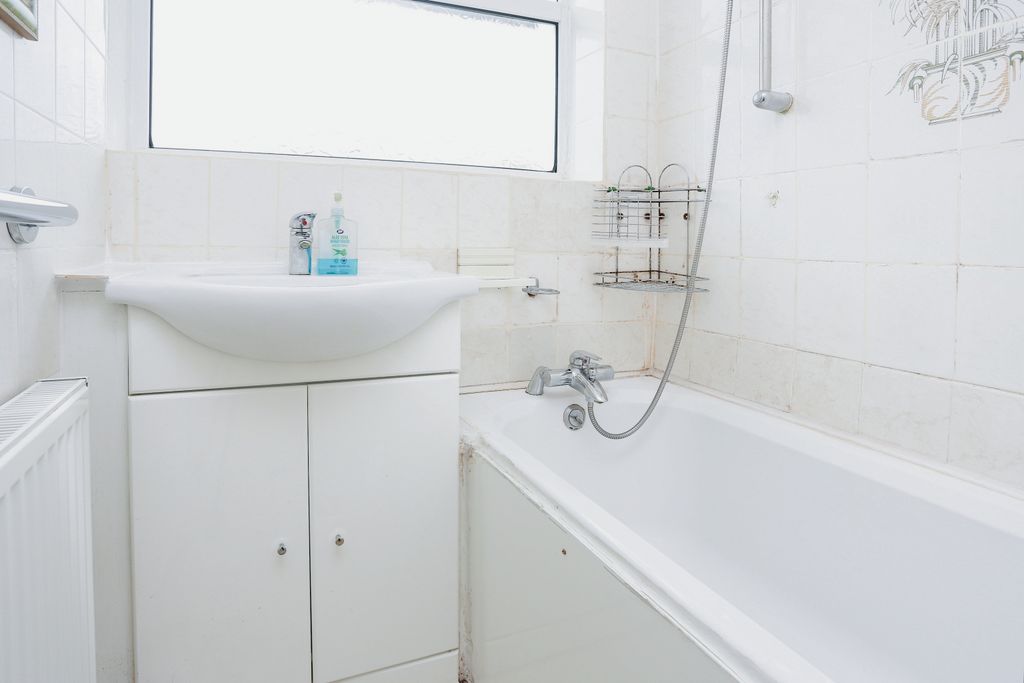 Additional image 12 of 5 bed detached house for saleParkstone Road, Syston, Leicester, Leicestershire LE7