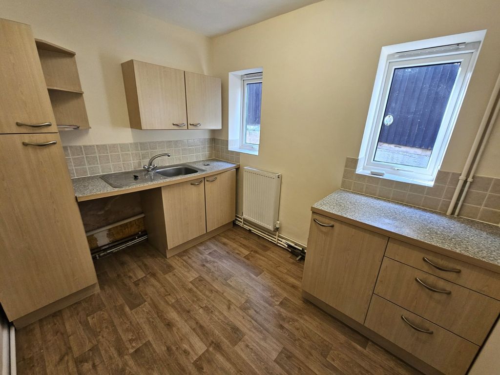 Additional image 3 of 2 bed flat for saleBourne Avenue, Salisbury, Wiltshire SP1
