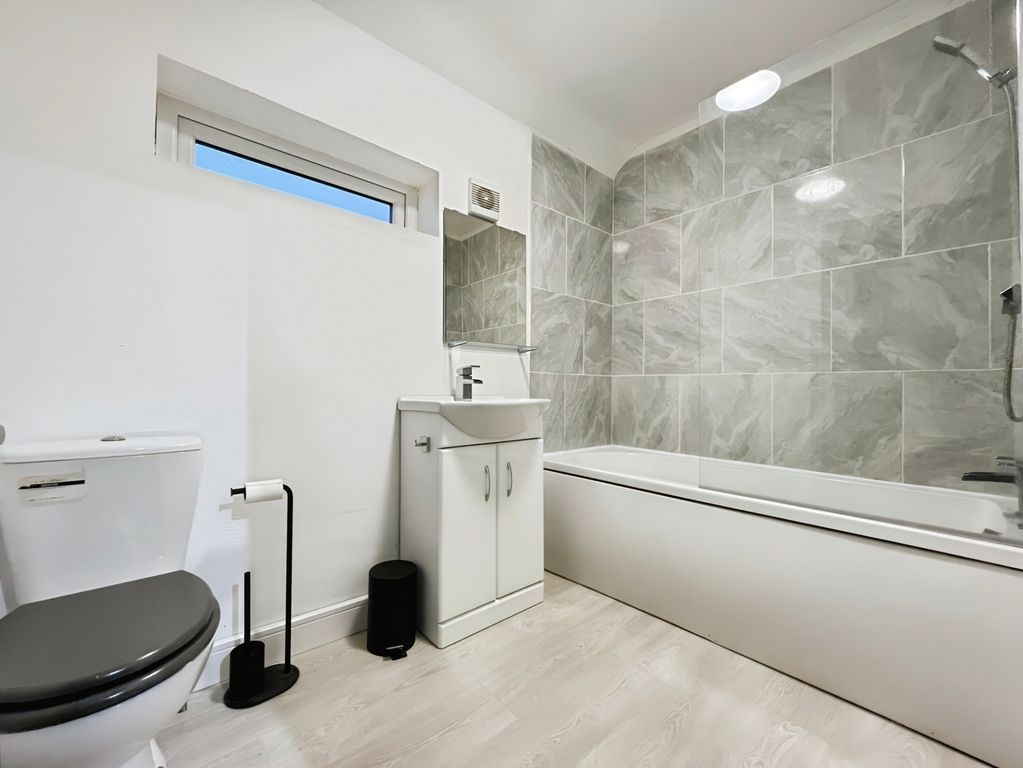 Additional image 8 of 3 bed end terrace house for saleAmyson Road, Leicester, Leicestershire LE5