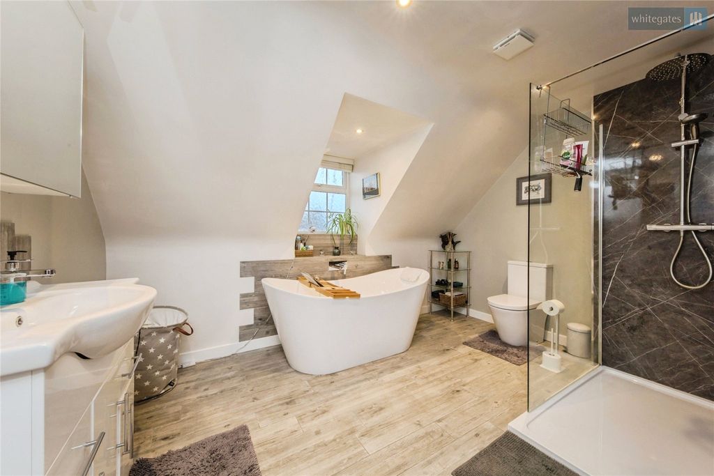 Additional image 24 of 5 bed detached house for saleSt. Augustines Drive, Weston, Crewe, Cheshire CW2
