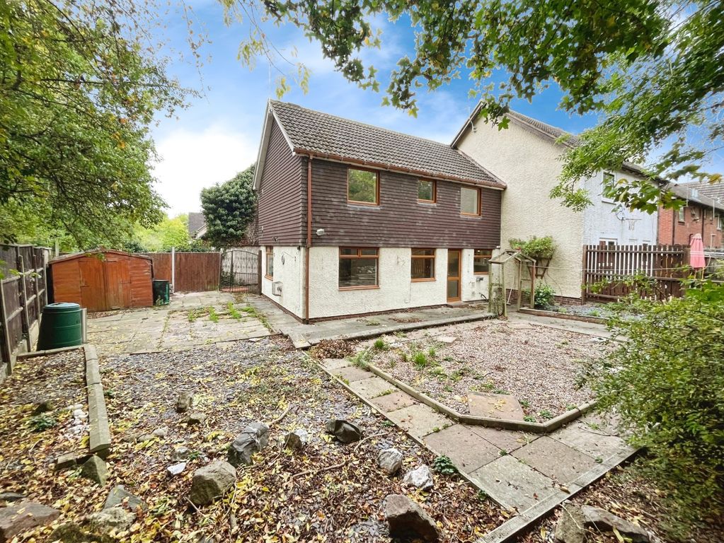Additional image 6 of 4 bed semi-detached house for saleBlue Gates Road, Leicester, Leicestershire LE4