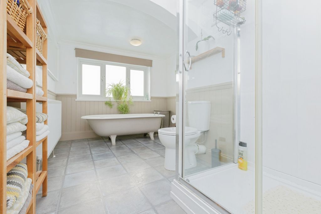 Additional image 3 of 3 bed semi-detached house for saleBirchtree Avenue, Birstall, Leicester, Leicestershire LE4