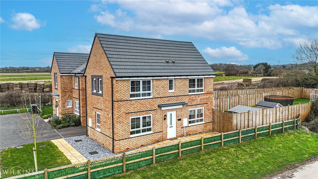 Additional image 2 of 3 bed country house for saleDashwood Close, Hopwas, Tamworth B78