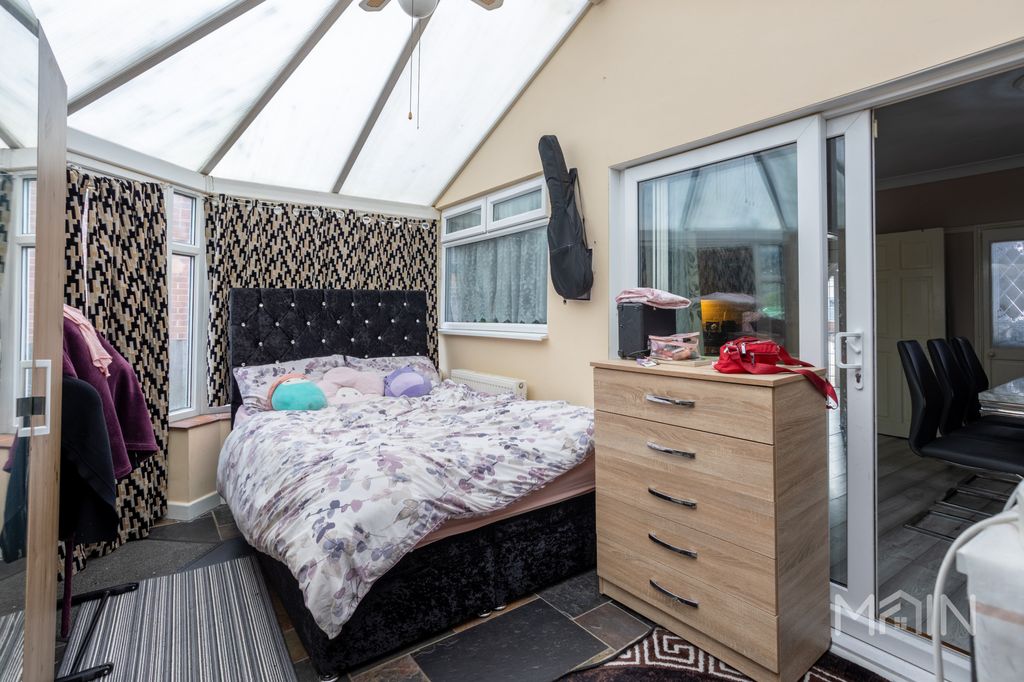 Additional image 9 of 3 bed semi-detached house for salePetworth Drive, Leicester, Leicestershire LE3