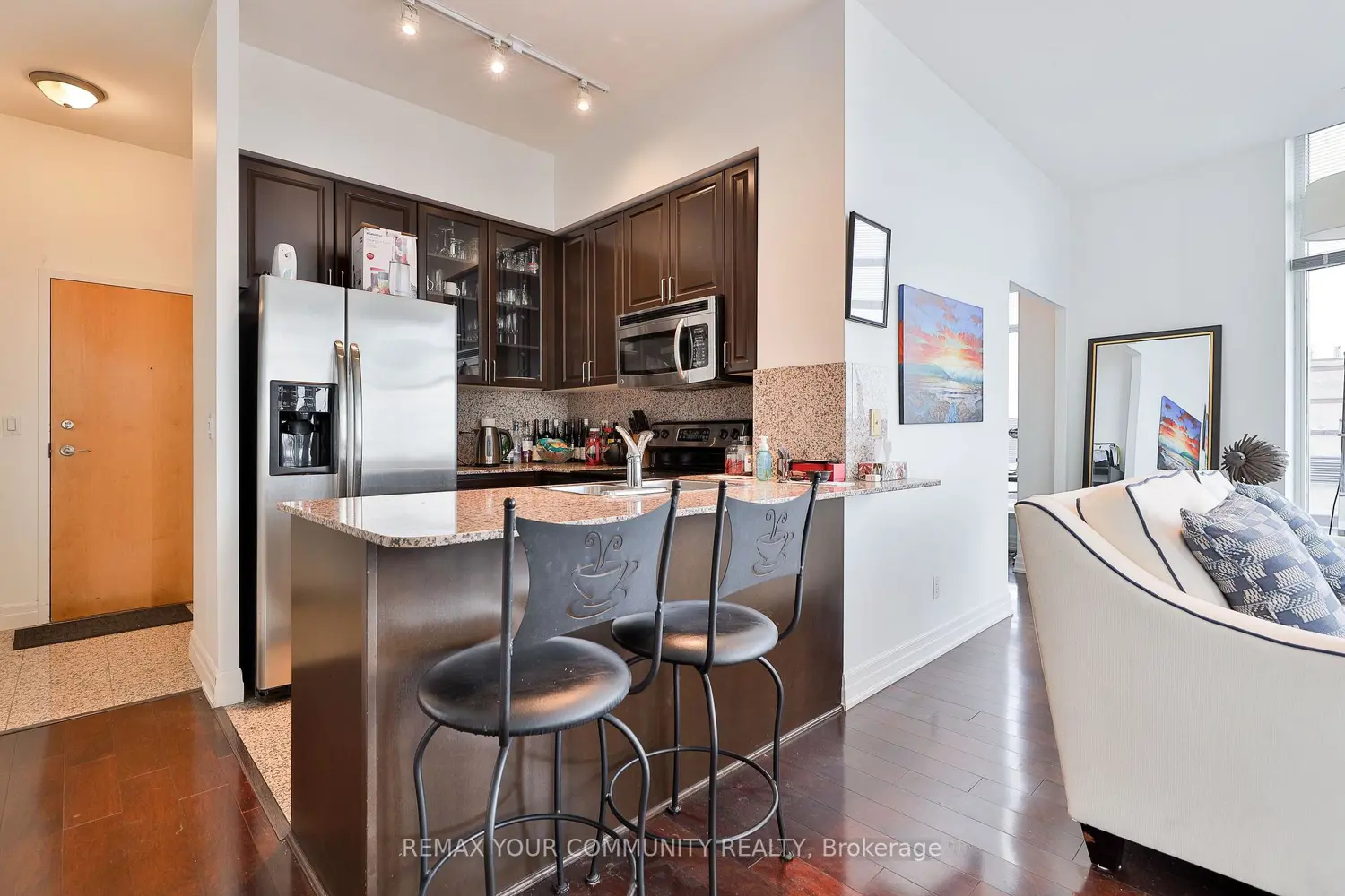 Additional image 2 of 8 Scollard Street Ph 201