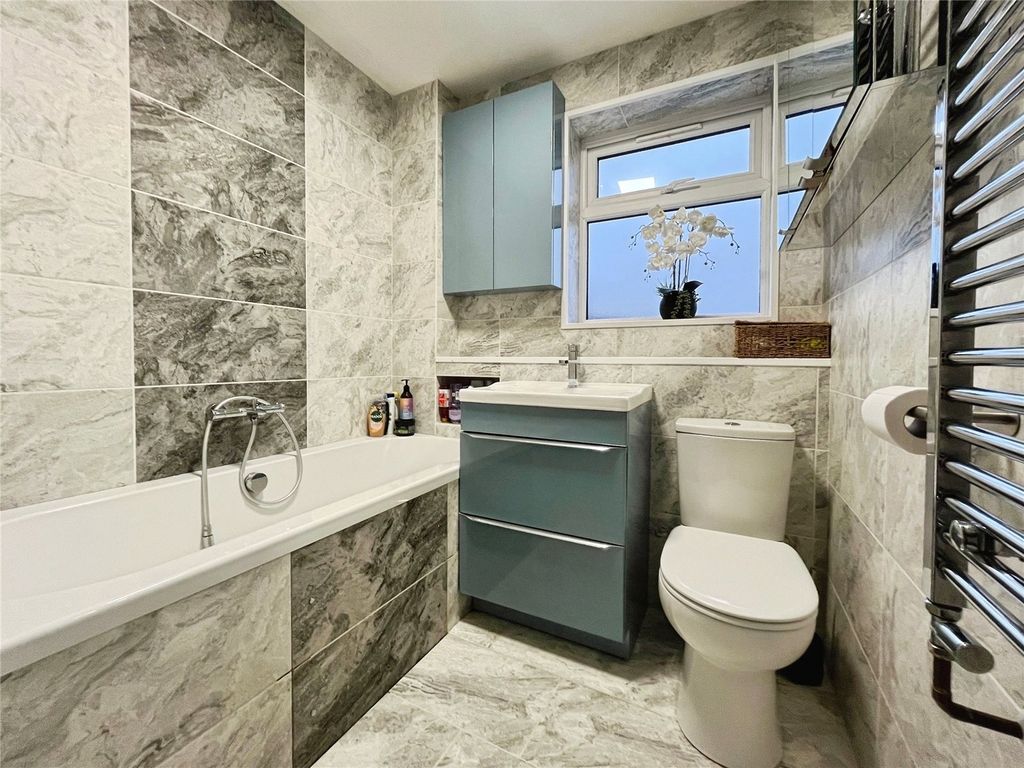 Additional image 8 of 3 bed semi-detached house for saleThe Ridgeway, Leicester, Leicestershire LE3
