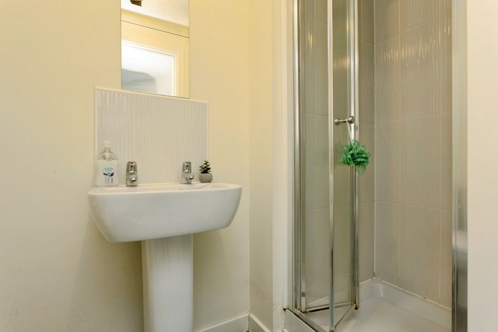 Additional image 12 of 3 bed semi-detached house for saleBrockington Road, Melton Mowbray LE13