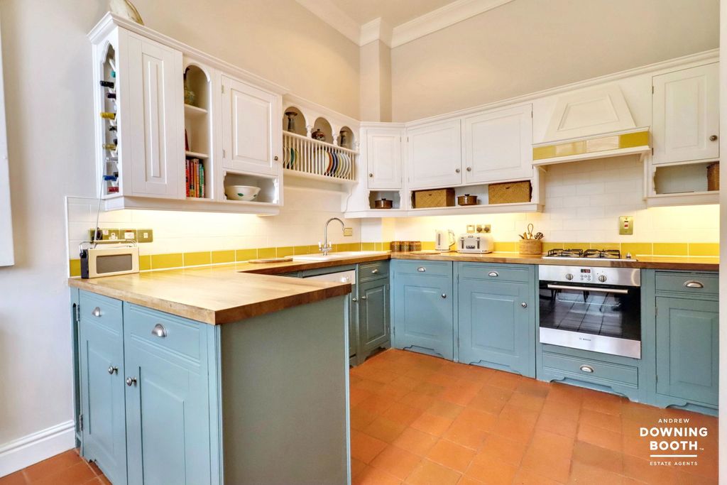 Additional image 7 of 3 bed mews for saleThe Courtyard, Fisherwick Wood Lane, Lichfield WS13