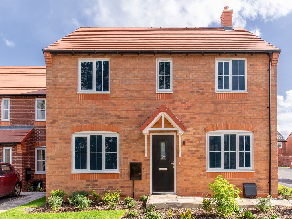 4 bed detached house for sale"The Chedworth" at Higham Lane, Nuneaton CV11