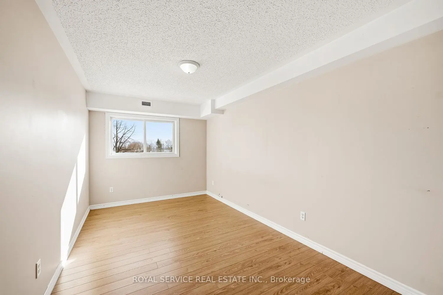 Additional image 12 of 841 Battell Street 304
