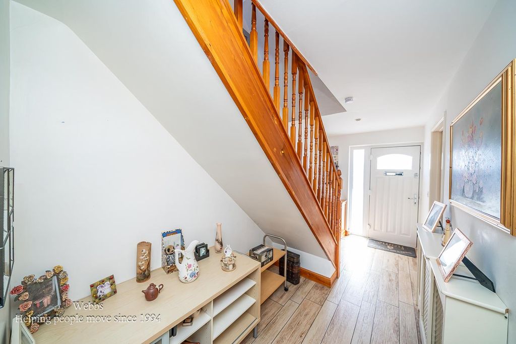 Additional image 5 of 3 bed semi-detached house for saleKingsley Avenue, Hednesford, Cannock WS12