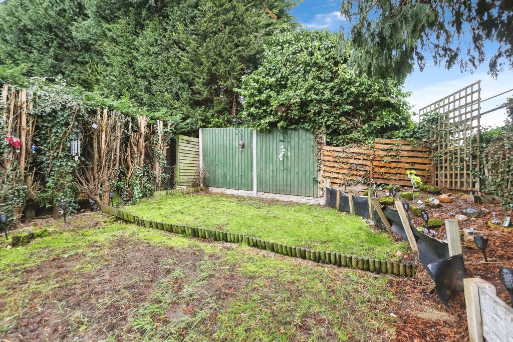 Additional image 17 of 3 bed semi-detached house for saleWolverhampton Road, Kingswinford DY6