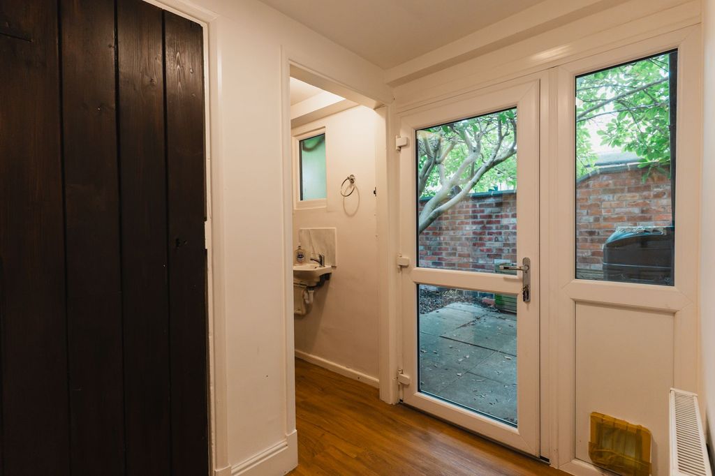 Additional image 19 of 5 bed terraced house for saleWestcotes Drive, Leicester LE3
