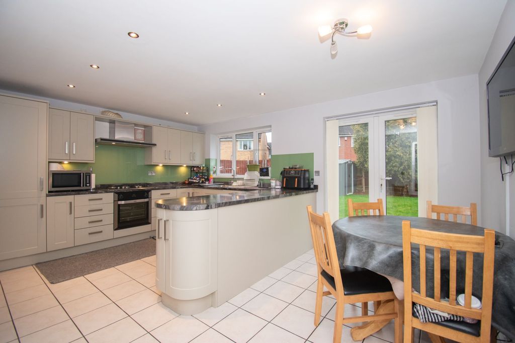 Additional image 5 of 5 bed detached house for saleLady Hay Road, Leicester LE3