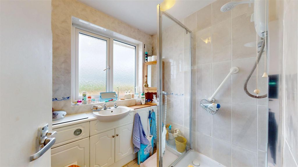 Additional image 19 of 3 bed semi-detached house for saleEmmanuel Road, Stamford PE9