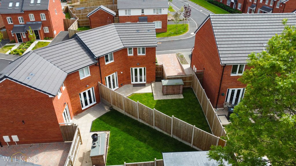 Additional image 19 of 3 bed semi-detached house for saleDere Close, Two Gates, Tamworth, Staffordshire B77