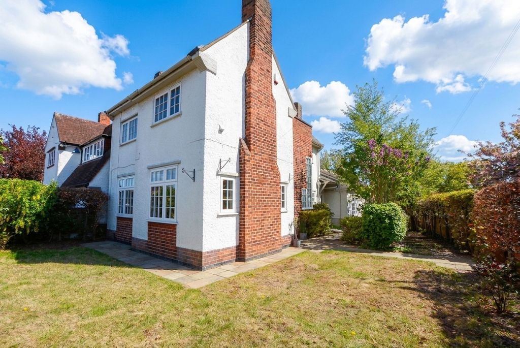 4 bed detached house for saleGlenfield Road, Western Park, Leicester LE3