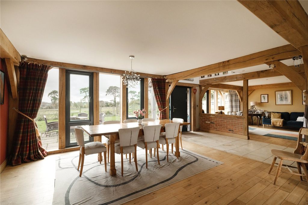 Additional image 5 of 3 bed country house for saleWinterbourne Bassett, Swindon, Wiltshire SN4