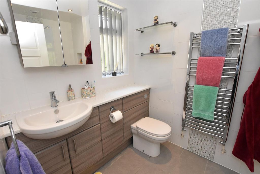 Additional image 16 of 3 bed detached bungalow for saleChandlers Drive, Tamworth B77