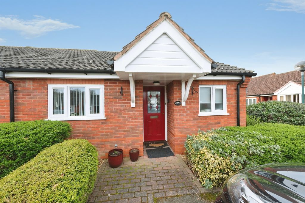 1 bed terraced bungalow for saleSutton Close, Quorn, Loughborough LE12