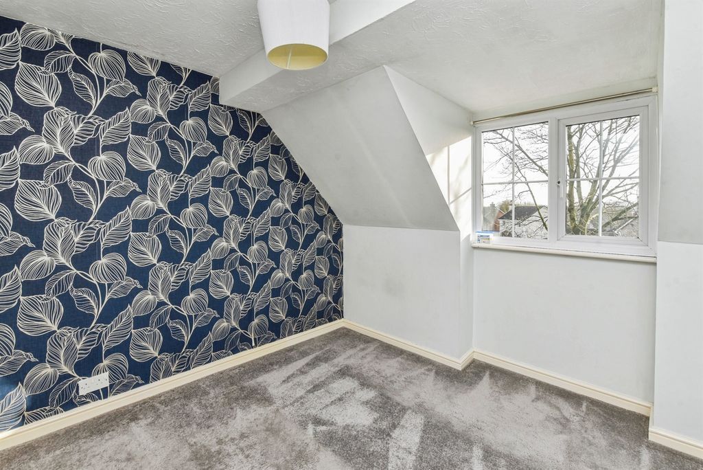 Additional image 10 of 2 bed flat for saleMorse Close, Chippenham SN15