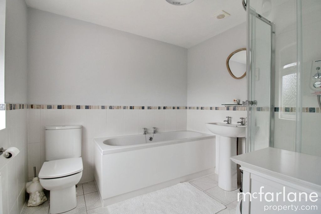 Additional image 24 of 6 bed detached house for saleUffcott, Swindon SN4